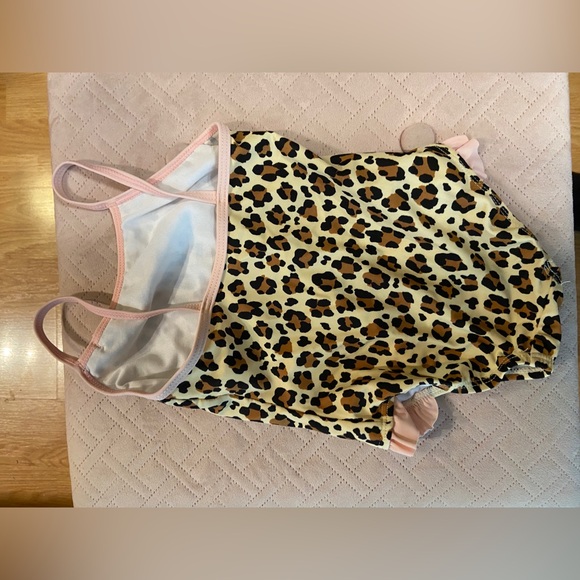 Oshkosh leopard print bathing suit - size 3T - Picture 2 of 5